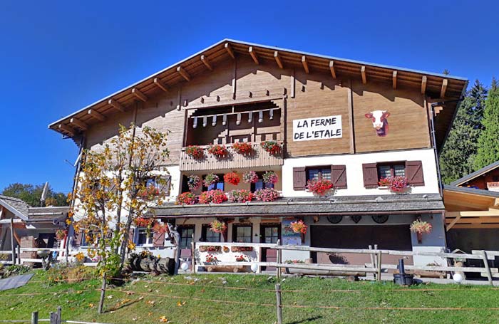 Vente de reblochon à la ferme Manigod Merdassier le meilleur reblochon de Haute Savoie